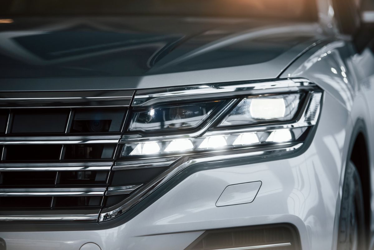 The ultimate 10-day adventure in Morocco: Explore the kingdom between desert and mountains with our flexible 4×4 vehicles!